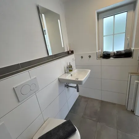 Café Canapé Ravensburg, Sonnige Terrasse Appartement *