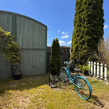 Café Canapé Ravensburg, Sonnige Terrasse Ravensbourg